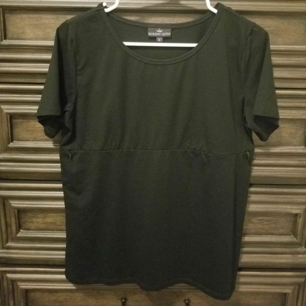 Nursing Queen Classic Cotton Nursing Tee Black